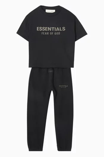 Essentials Set